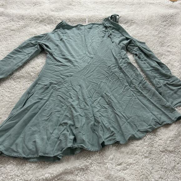 Free People Women’s Light Blue Cold‎ Shoulder Tunic Dress Size Small Boho - Picture 3 of 8